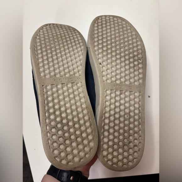 Vionic Cupsole Slip On Sneakers Size 7.5 Blue Suede Walking Shoe Comfort - Picture 4 of 5